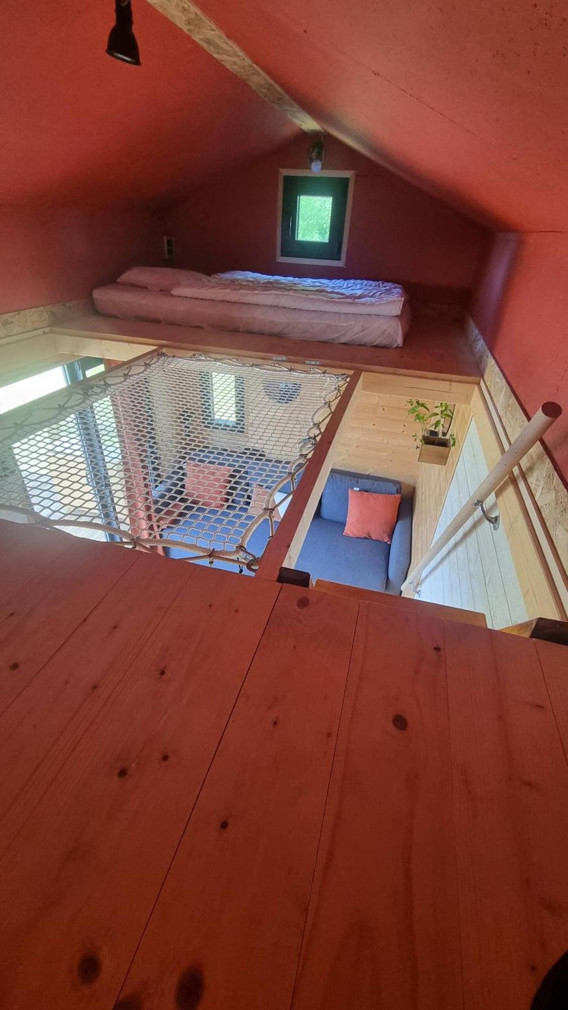 Camping A La Ferme - Hebergements Insolites Cerisy-la-Foret Exterior photo